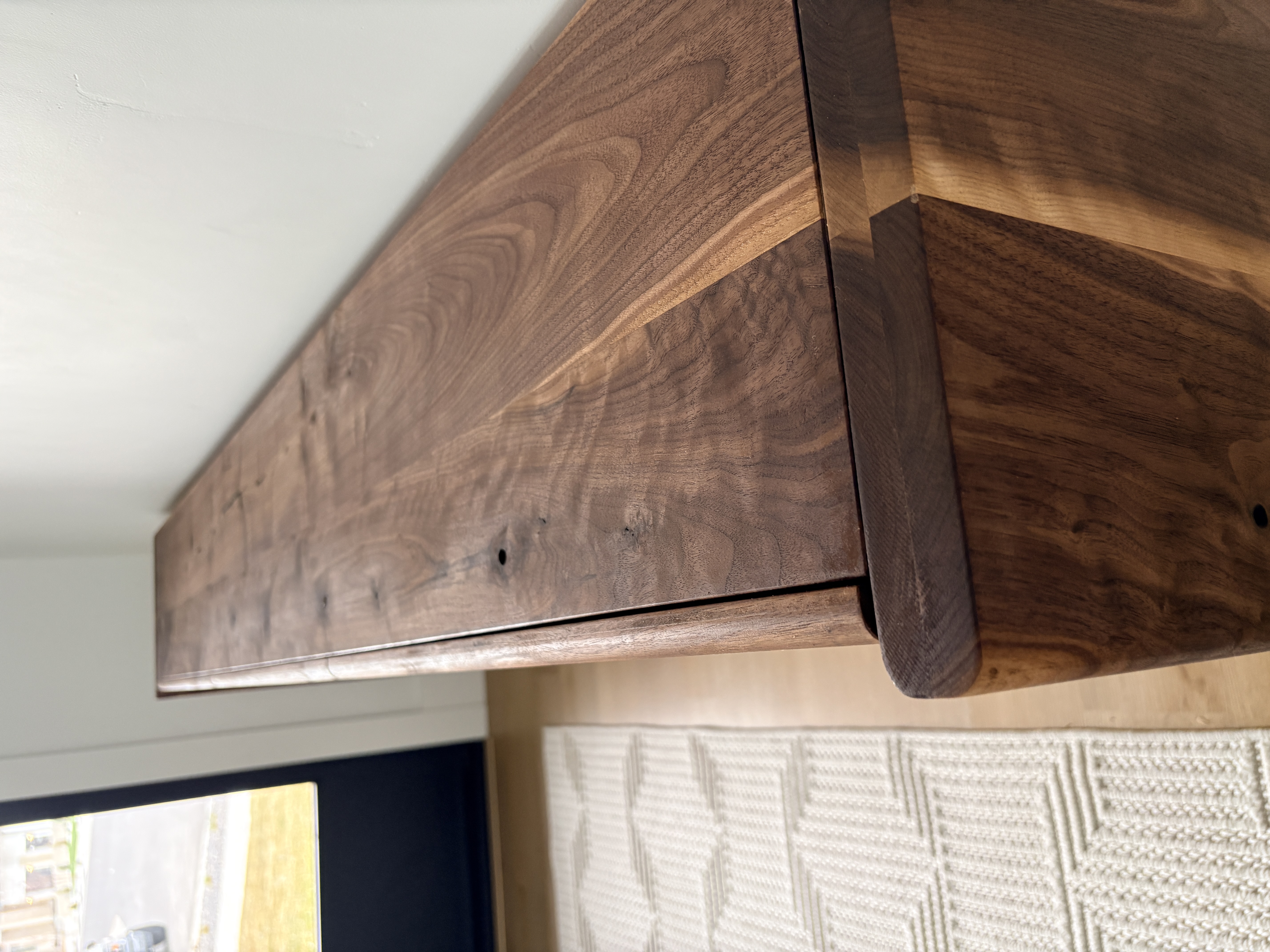 Black walnut grain detail
